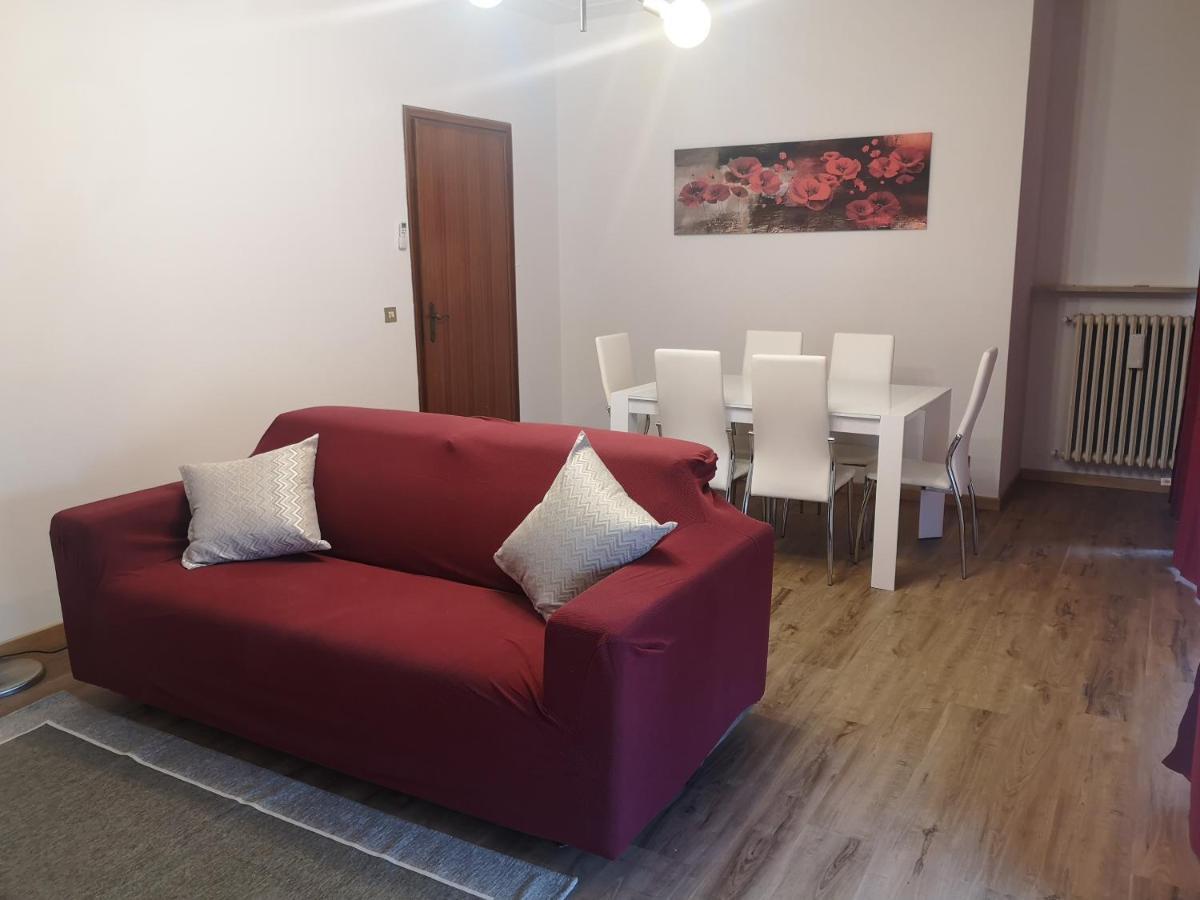 Ai Quattro Ulivi Apartment Peschiera del Garda Luaran gambar