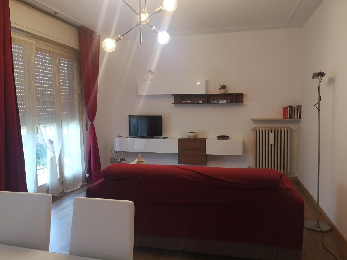 Ai Quattro Ulivi Apartment Peschiera del Garda Luaran gambar